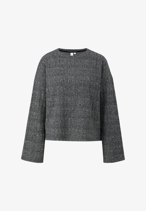 Pull en gris avec un design en tricot texturé, manches larges et encolure ras du cou. Le matériau semble doux et chaud. Longueur courte.