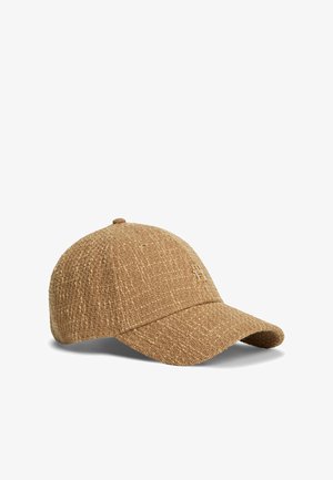 Tommy Hilfiger, TH ELEVATED CHIC BOUCLE CAP - Pet - horseradish