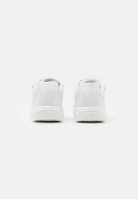 Kappa Edzőcipő - white/grey
