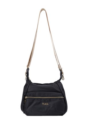Borsa a tracolla nera in nylon con una texture liscia, dotata di una tasca con zip dorata e di una tracolla beige staccabile con dettagli in hardware dorato.