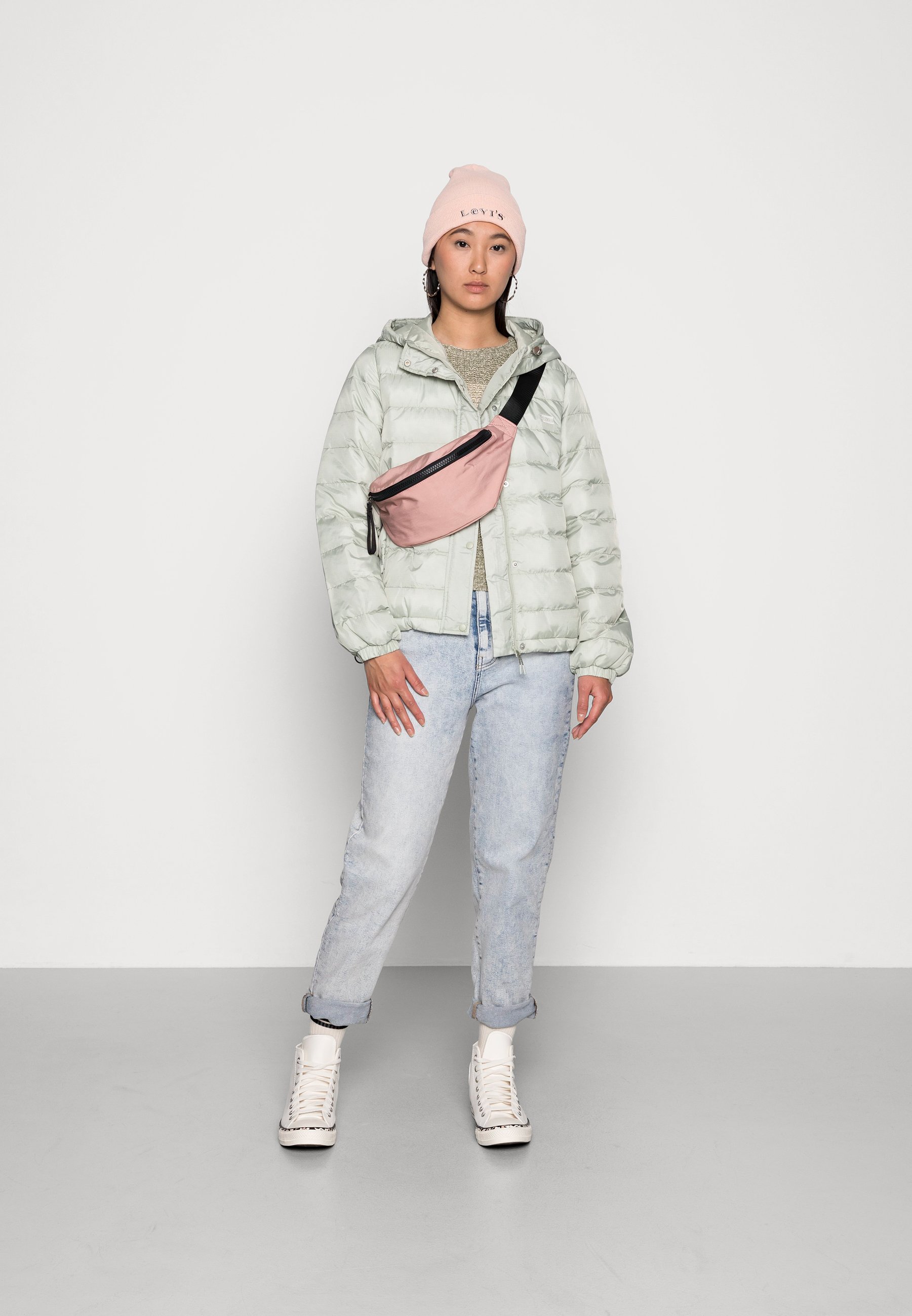 levi's packable jacket
