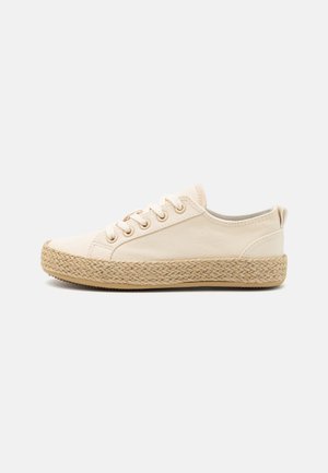UNISEX - Háncstalpú vászoncipők - off white