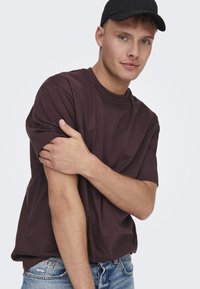 Only & Sons ONSFRED TEE - T-Shirt basic - fudge