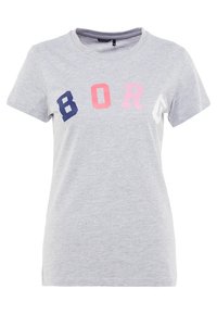 Szara bawełniana koszulka z krótkim rękawem, okrągłym dekoltem, z literami "BORG" w granatowym, różowym i białym kolorze na przodzie.