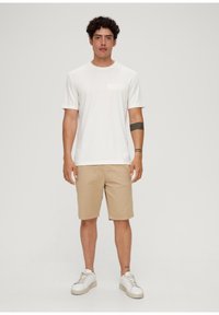 s.Oliver BERMUDA - Jogginghose - sandstein