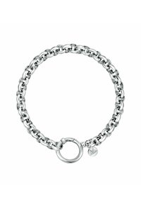 Bracciale in metallo argento con maglie spesse, chiusura rotonda e un piccolo ciondolo circolare con un design a foglia. Texture liscia e lucida.