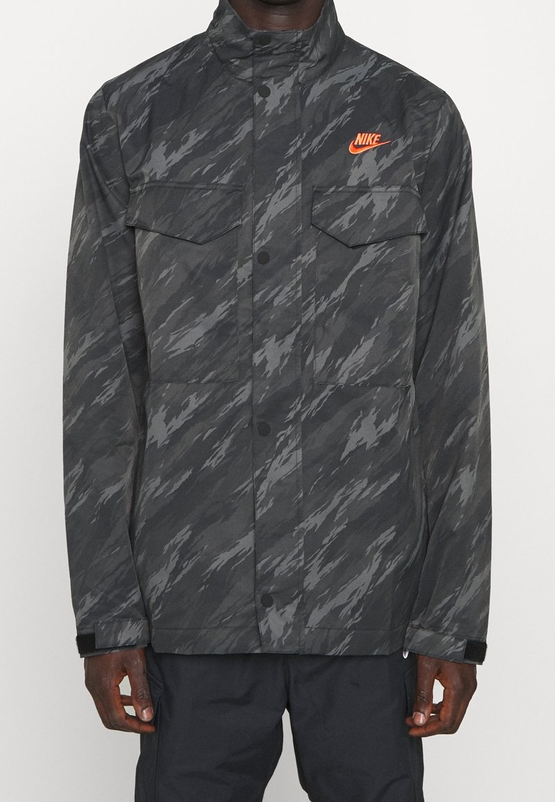 Nike Sportswear Kort kappa / rock - black