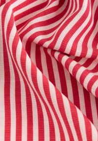 Wybrany, red white stripe