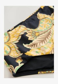 Unselected, black green paisley