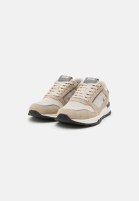 Marc O'Polo PETER - Sneakers basse - sand/grey