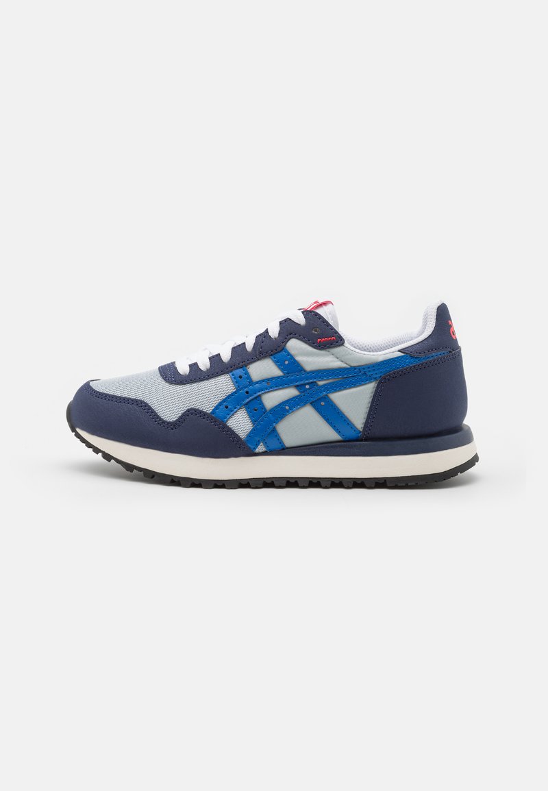 asics tiger runner piedmont grey
