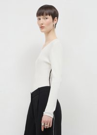 Calliope PIPING A CONTRASTO - Maglione - bianco lana