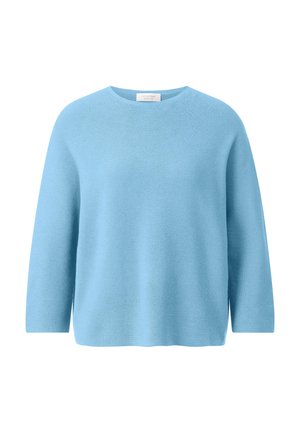 Lichtblauwe gebreide trui met een ronde hals en lange mouwen, met een zachte en gestructureerde stof.