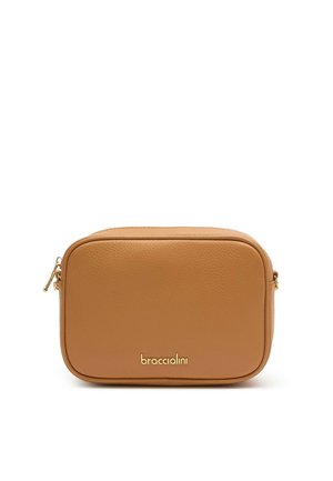 Borsa a tracolla rettangolare in pelle marrone chiaro con cerniera dorata e logo "braccialini" al centro davanti.