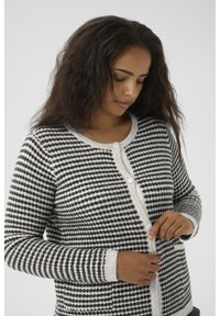 Kaffe Curve ELANNA - Kardigan - light grey m black structure