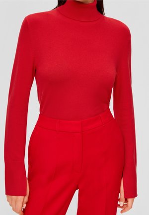 Pullover - red