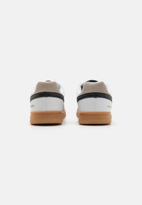 Jack & Jones JFWZOLA - Tenisice - white