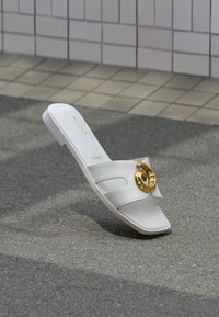 Non sélectionné, white/bone