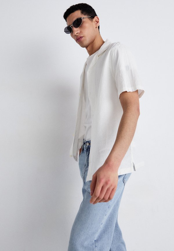 RELAXED FIT ULTRASOFT GAVELSTON - Relaxed fit jeans - light wash3