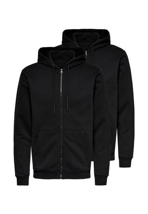 Zwei schwarze Reißverschluss-Hoodies mit Fronttaschen, Tunnelzugkapuze sowie gerippten Bündchen und Saum. Weicher Stoff mit glatter Textur.