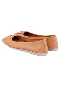 Desa Klassischer Ballerina - brown