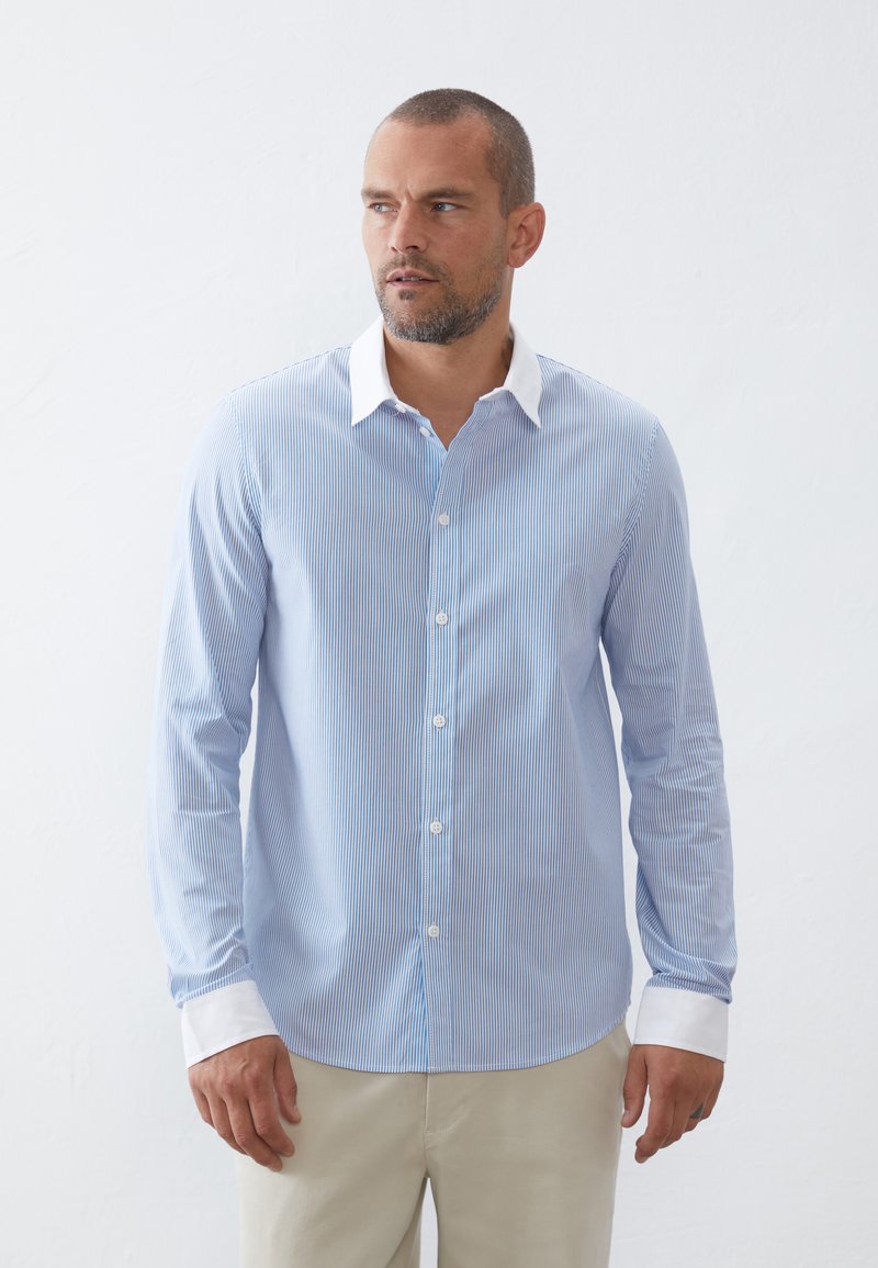 Pier One Pluus - blue/white