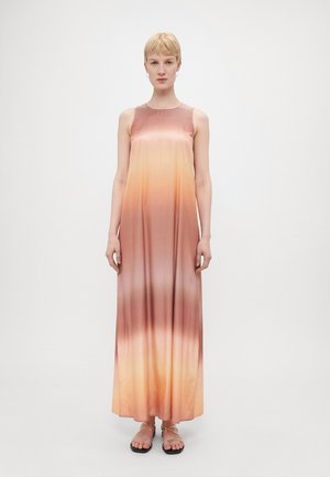 VMELIA OMBRE ANKLE DRESS - Maxikjole - rose elegance