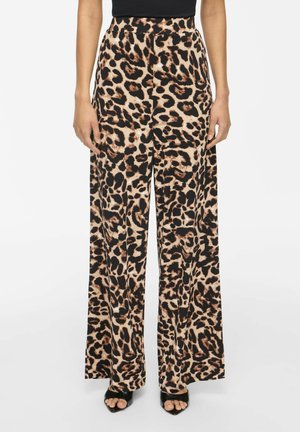 VILA, WIDE-LEG TROUSERS VILEOA LEOPARD PRINT - Pantalon classique - black