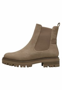 Bruna mocka ankelskor med en texturerad elastisk sidopanel, rund tå och en robust gummisula med ett taggigt mönster.
