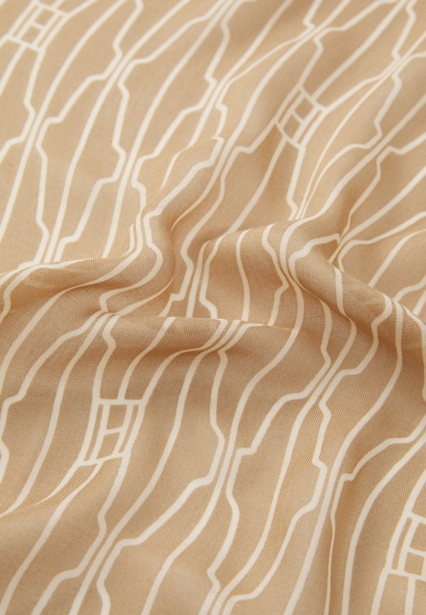 ESSENTIAL FLAG SCARF - Scarf - safari3