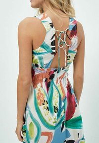 Desires DESTINY SLEEVELESS  - Maxi šaty - p gardenia print