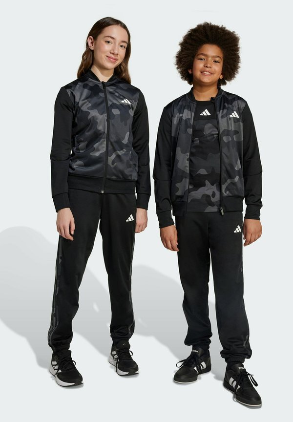 SEASONAL ESSENTIAL CAMOUFLAGE TRICOT 3-STRIPES ALL OVER PRINTED  - Tracksuit bottoms