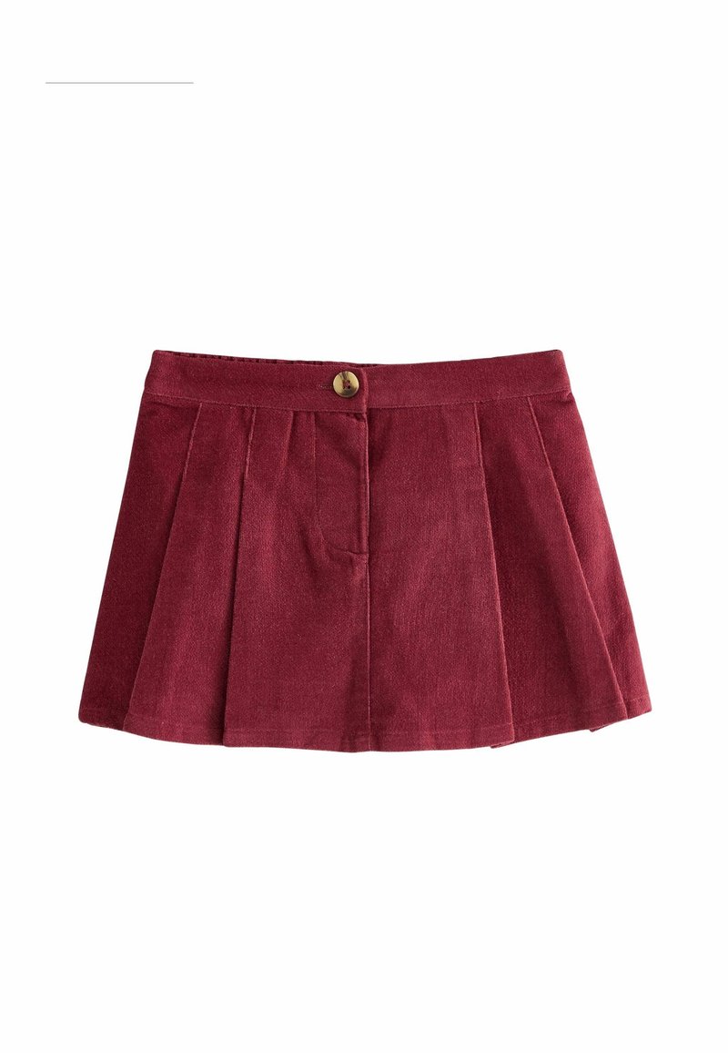 Mini-jupe en velours côtelé rouge vin avec plis sur le devant et un seul bouton doré à la taille.