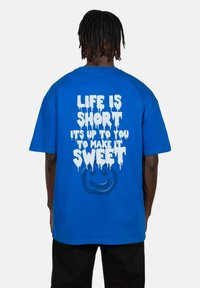 Lost Youth - LIFE IS SHORT - Print T-shirt - cobalt blue Thumbnail Image 1