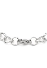 Catena in metallo argento con anelli ovali e rotondi alternati, dotata di un gancetto di chiusura sicuro, superficie liscia e finitura lucida.