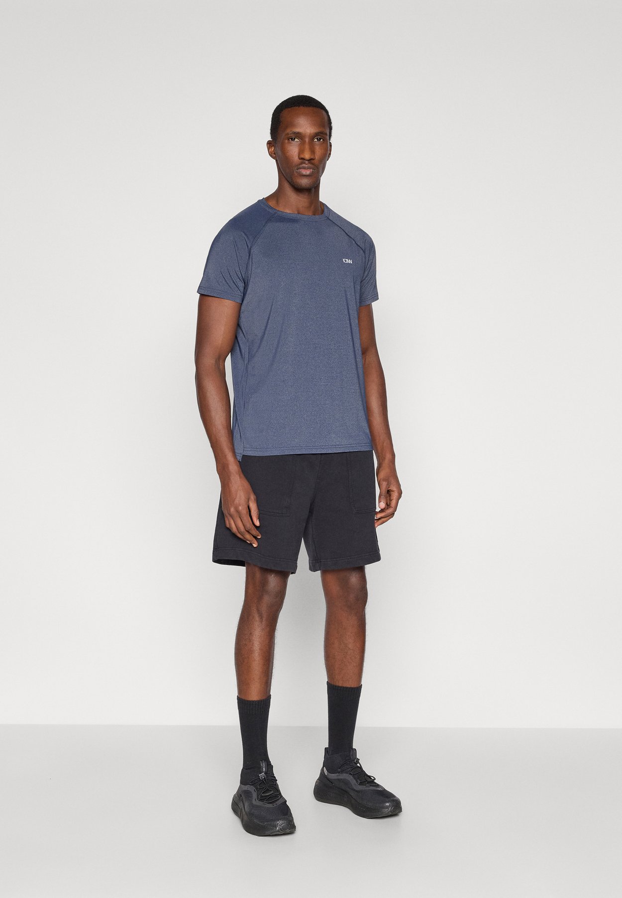 SWEATSHORTS