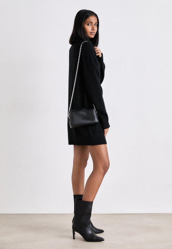 CAMERA BAG - Umhängetasche