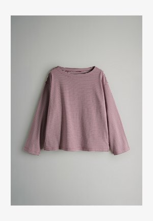 Ilgas rankovėmis megztinis su horizontaliomis bordo ir kreminės spalvų juostelėmis. Pagamintas iš minkštos medžiagos, laisvo silueto ir su klasikiniu apvaliu kaklu.