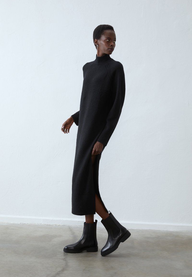 zign platform ankle boots