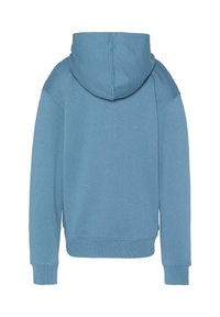 Blauwe hoodie van zachte stof, met een voorzak, capuchon met koord en geribbelde boorden en zoom. Achteraanzicht benadrukt de ontspannen pasvorm.