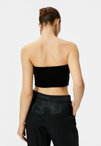 Koton CROP czarny