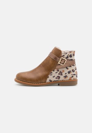 Stiefelette - brown