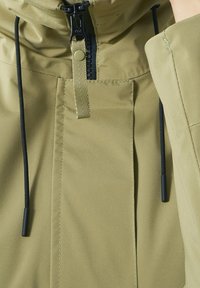 Helly Hansen Parka - olive