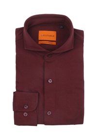 Bordeaux katoenen overhemd met een gespreid kraag, knoopsluiting aan de voorkant en bijpassende knoopdetails aan de mouwen. Labels geven "Geschikt" aan en de stofsamenstelling.