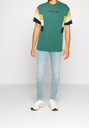 Kaotiko, T-shirt imprimé - light blue