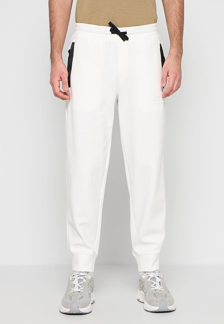 Armani Exchange Trainingsbroek wit Armani Exchange Trainingsbroek wit