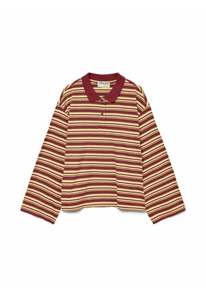 Pikisu sleevesega polo särk, millel on tumesinised ja kollased horisontaalsed triibud, varustatud kaelusega, nööbiga ja pehme, sileda kangatekstuuriga.