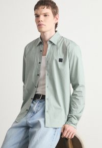 HUGO ERMO - Shirt - open grey