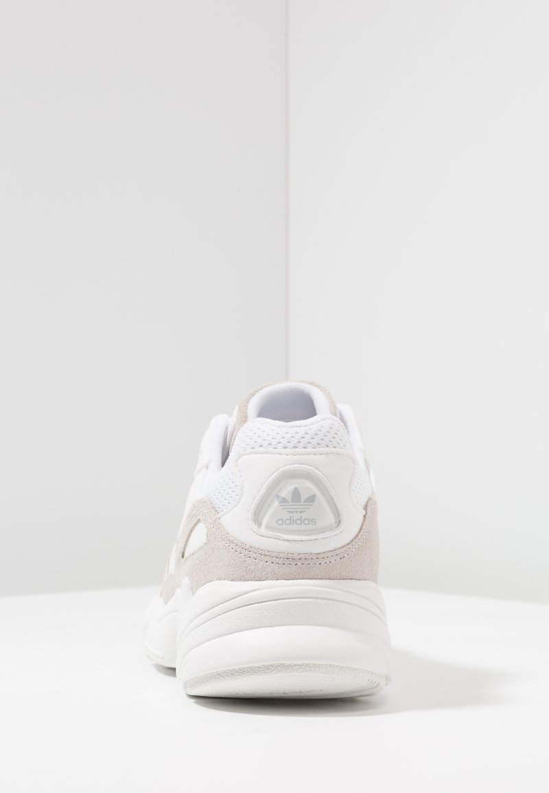 adidas gazelle silver green womens adidas Originals Yung-96