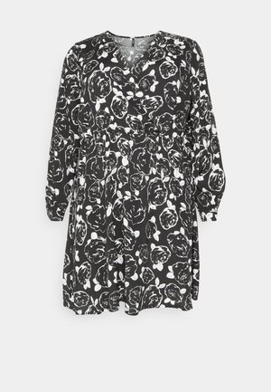 Vero Moda Curve, VMMARISOL V-NECK SHORT DRESS - Φόρεμα ημέρας - black